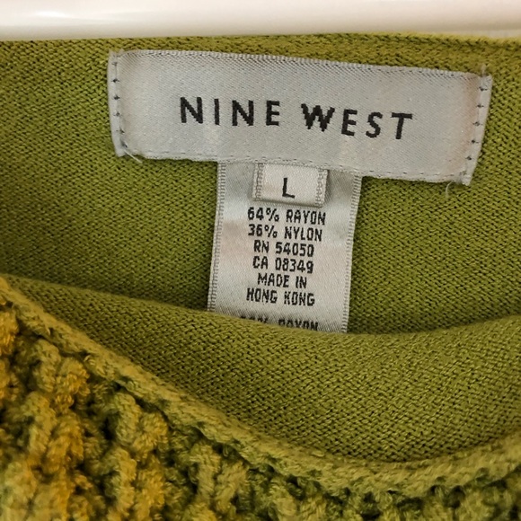 Nine West, Off the Shoulder Sexy Sweater - Picture 2 of 3